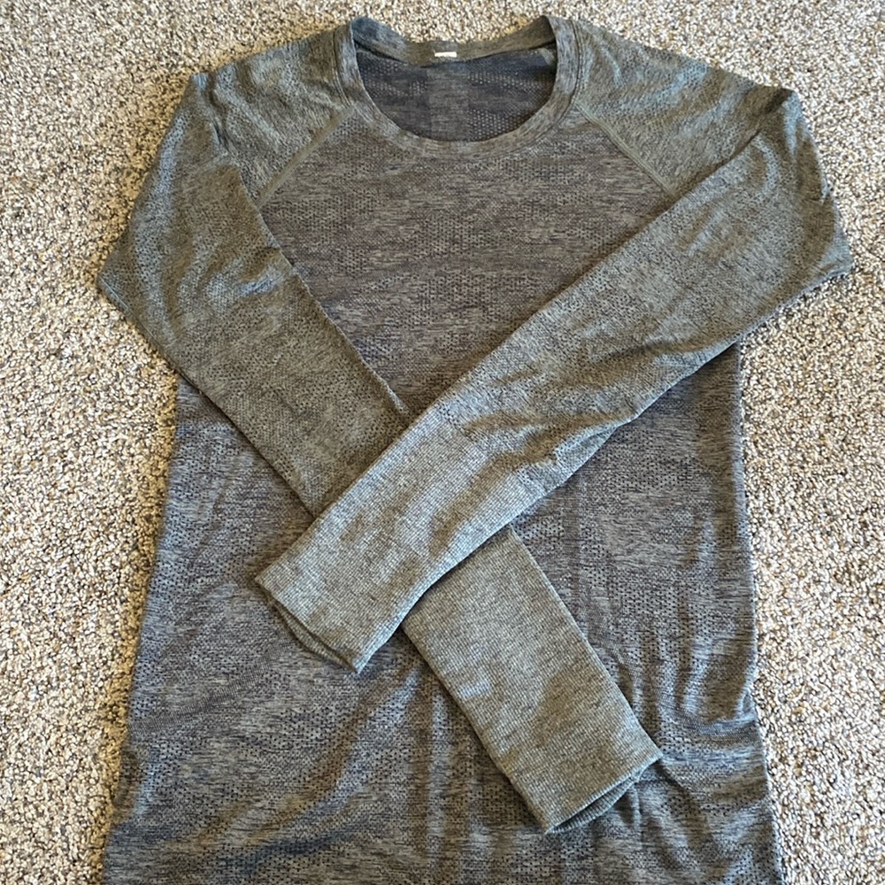 Lululemon Swiftly Tech Long Sleeve